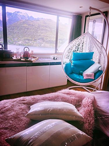 Queenstown Bed & Breakfast | Breakfast at Tiffanys