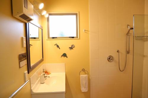 Ahipara Apartment | Gems Seaside Lodge