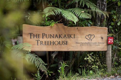 Punakaiki Cabin | Punakaiki Treehouse Limited