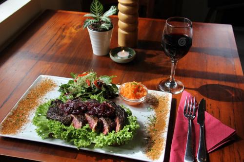 Tapu Bed & Breakfast | Rapaura Watergardens
