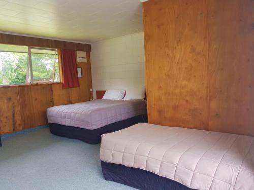 Wairoa Hotel | Vista Motor Lodge