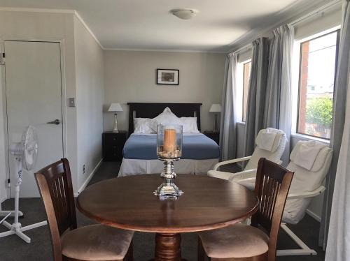 Mount Maunganui Bed & Breakfast | Victoria Road B&B