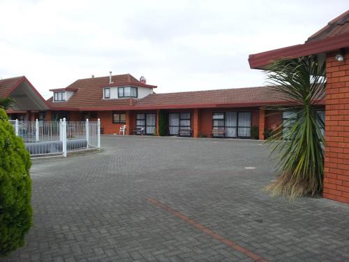Napier Hotel | Ace High Motor Inn