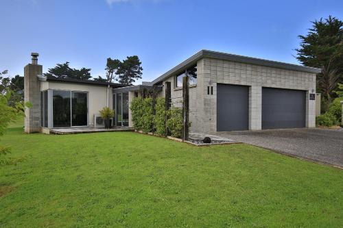 Westport Apartment | The Links Carters Beach Apartments