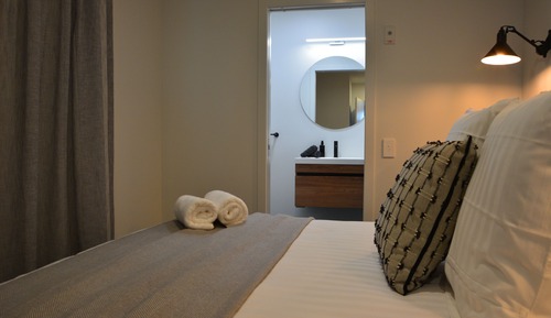 Deluxe Apartment