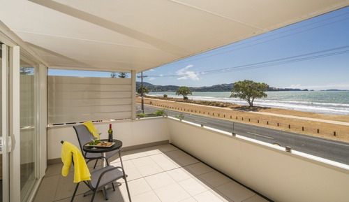 Executive Studio, 1 King Bed, Ocean View