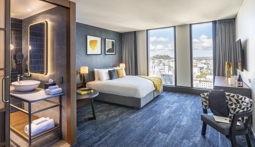 Standard Room, 1 Queen Bed, Accessible