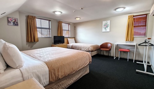 Standard Suite, 2 Bedrooms, Non Smoking, Kitchenette (Emirates Special  5)