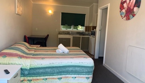 Family Room, 1 Bedroom