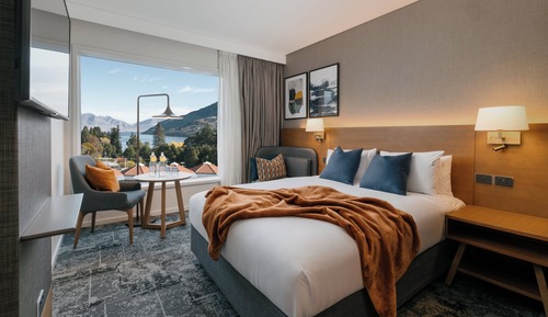 Standard Room, 1 Queen Bed, Mountain View