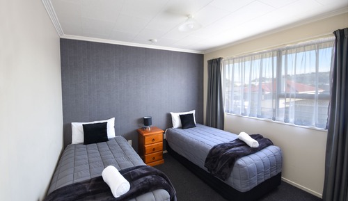 Two Bedroom Apartment, Sleeps 5