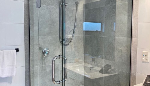 Deluxe Apartment, 4 Bedrooms, Jetted Tub