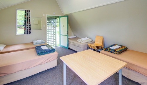 Quad Kitchen Cabin - Shared Bathroom