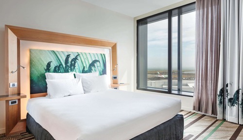 Suite, 1 King Bed