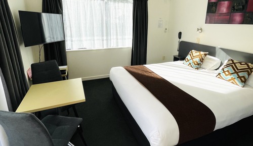 Executive Studio (Spa)