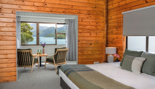 Korimako Sunroom