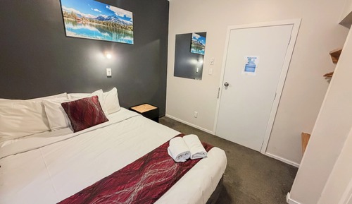 Double Room Budget