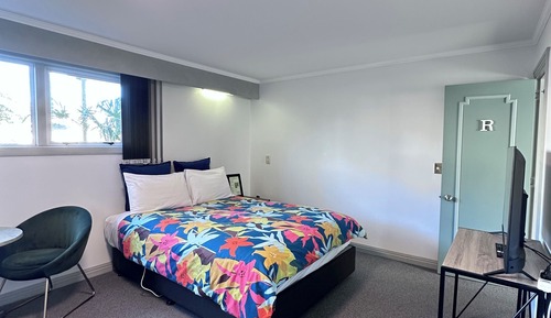 Design Room, 1 Queen Bed, Non Smoking