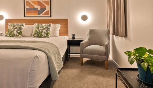 Superior Room, 1 King Bed, Non Smoking, Kitchenette