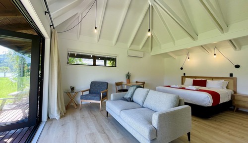 King Villa Waterfront