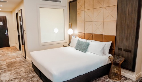 Junior Suite, 1 King Bed