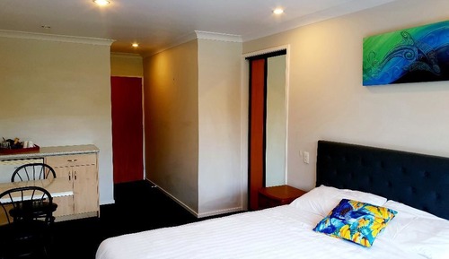 Double Room (Room 3)
