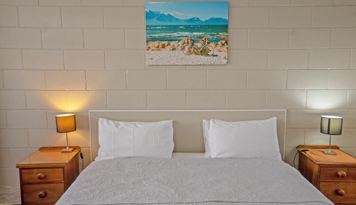 Studio, 1 King Bed
