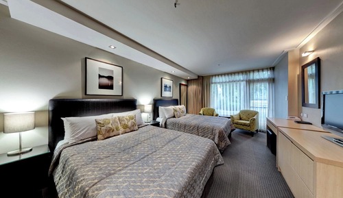 Garden View Room 