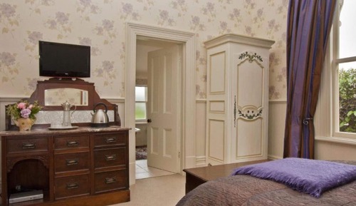 Mulberry Room