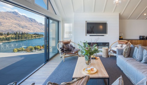 Luxury 4 Bedroom Villa