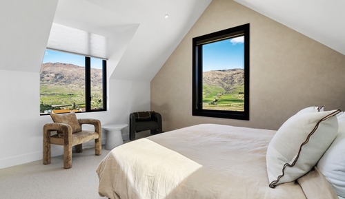 Luxury Villa, Mountain View