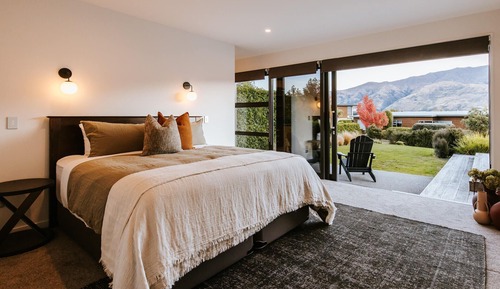 Luxury House, Mountain View