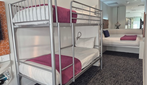 Family Double Room (City Urban)