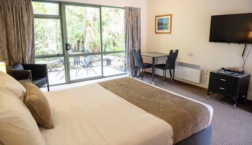 Studio, 1 Queen Bed