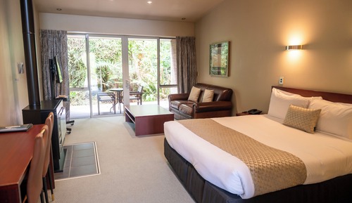 Executive Studio Suite