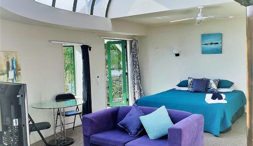 Family Studio (Penthouse)