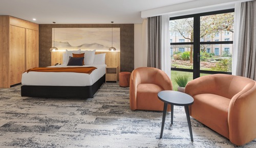 Luxury Loaded King Suite