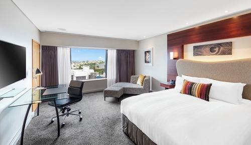 Premium Room, 1 King Bed, Club Lounge Access (High Floor)