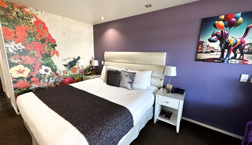 Riverfront Studio Spa