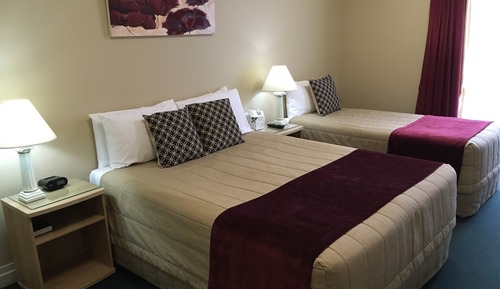 Deluxe Suite, 1 Bedroom, Kitchenette