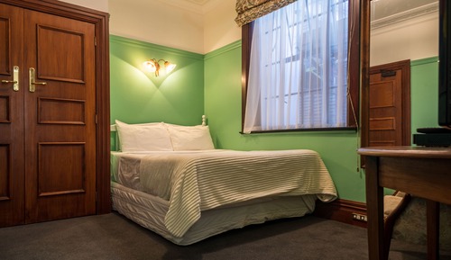 Classic Single Room