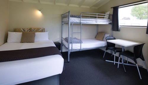4 Berth Cabin (Studio), Shared Bathroom