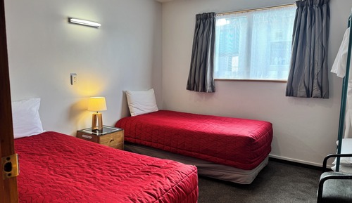1 Bedroom Family Unit