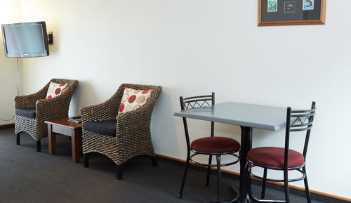 Standard Room, 1 Bedroom, Non Smoking, Kitchenette (Queen Bed)