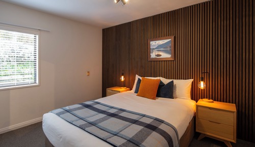One Bedroom Apartment with Private Balcony