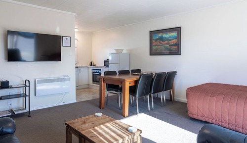 Standard Suite, 2 Bedrooms, Non Smoking, Kitchen (apartment)