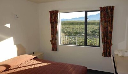 One Bedroom Apartment