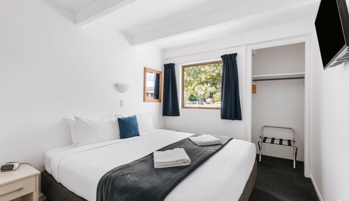 Two Bedroom Apartment (with Aircon)