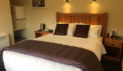 Standard Studio, Non Smoking, Balcony (Standard Queen Studio)