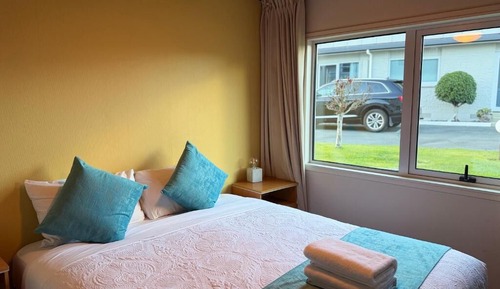 Family Two-Bedroom Apartment with View